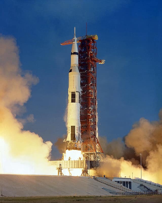Conservation of momentum: how rockets push on nothing